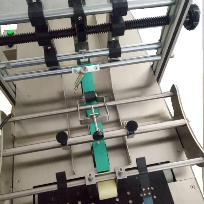 Machine de régulation de vitesse à fréquence variable pour les cartons 0