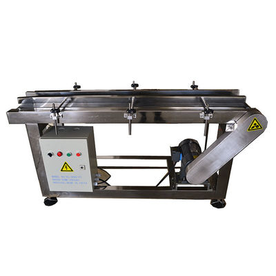 1500 mm Bouteilles en plastique Imprimante de codage convoyeur avec table de travail
