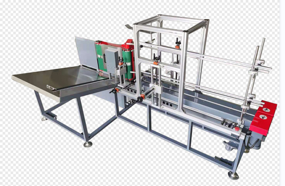 Remplisseur de carton ondulé vertical à récepteur automatique